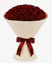 Букет 101 Бордовая роза Блэк Бакарра в Хадыженске