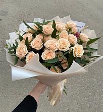 Букет Кремовые розы Латте в Хадыженске