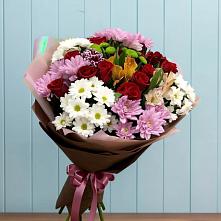 Букет цветов из:  Розы, Хризантемы и Альстромерии в Хадыженске