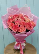 Букет 15 Розовых роз Равель в Хадыженске